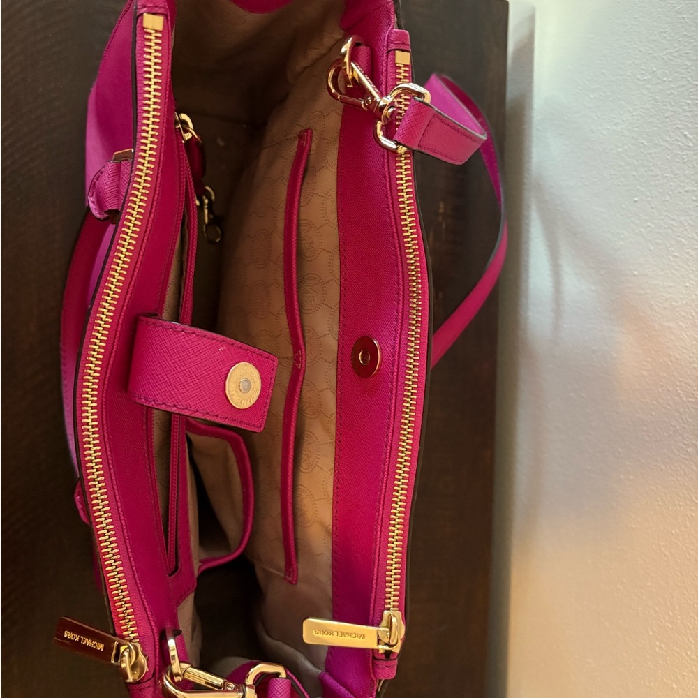 Michael Kors Pink Handbag - Picture 4 of 6